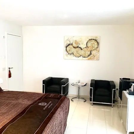 Hotel & Stuttgart